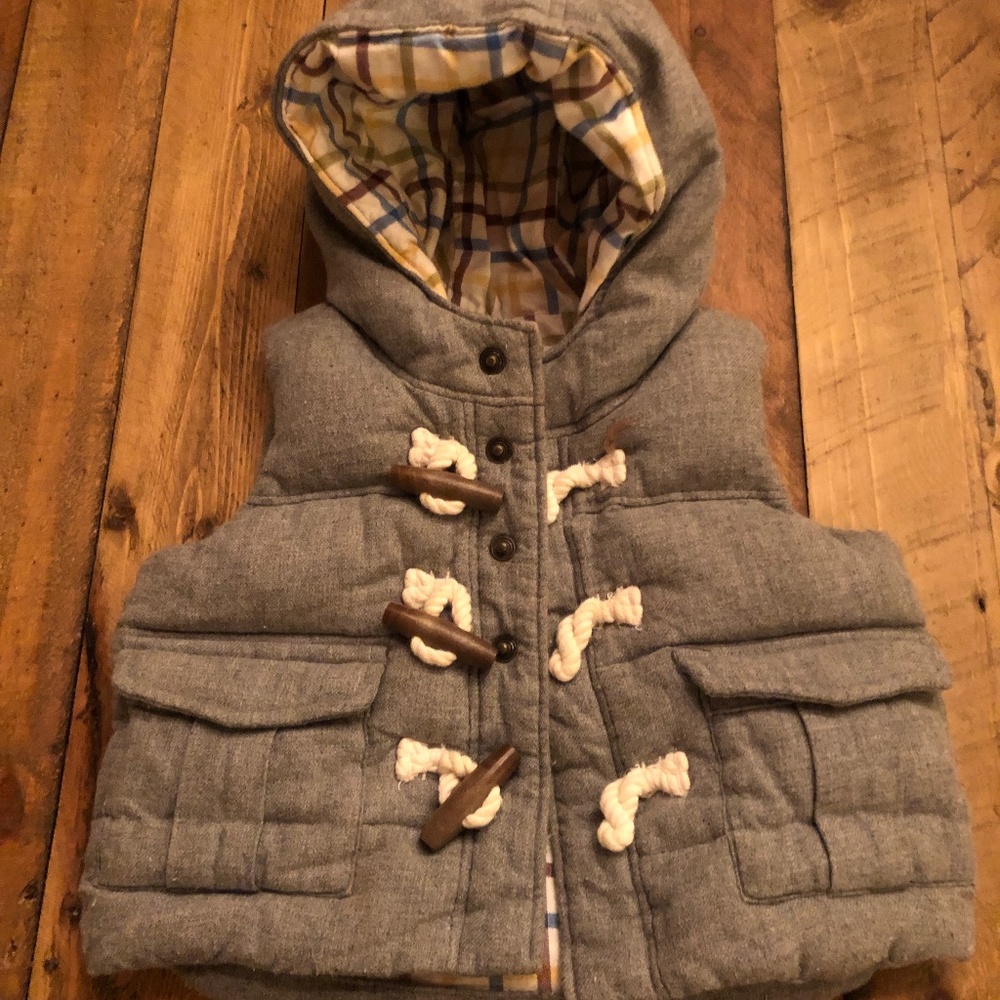 BABY GAP VEST